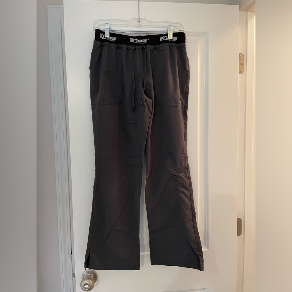 Greys Anatomy by Barco Active scrub pants, gray, size medium